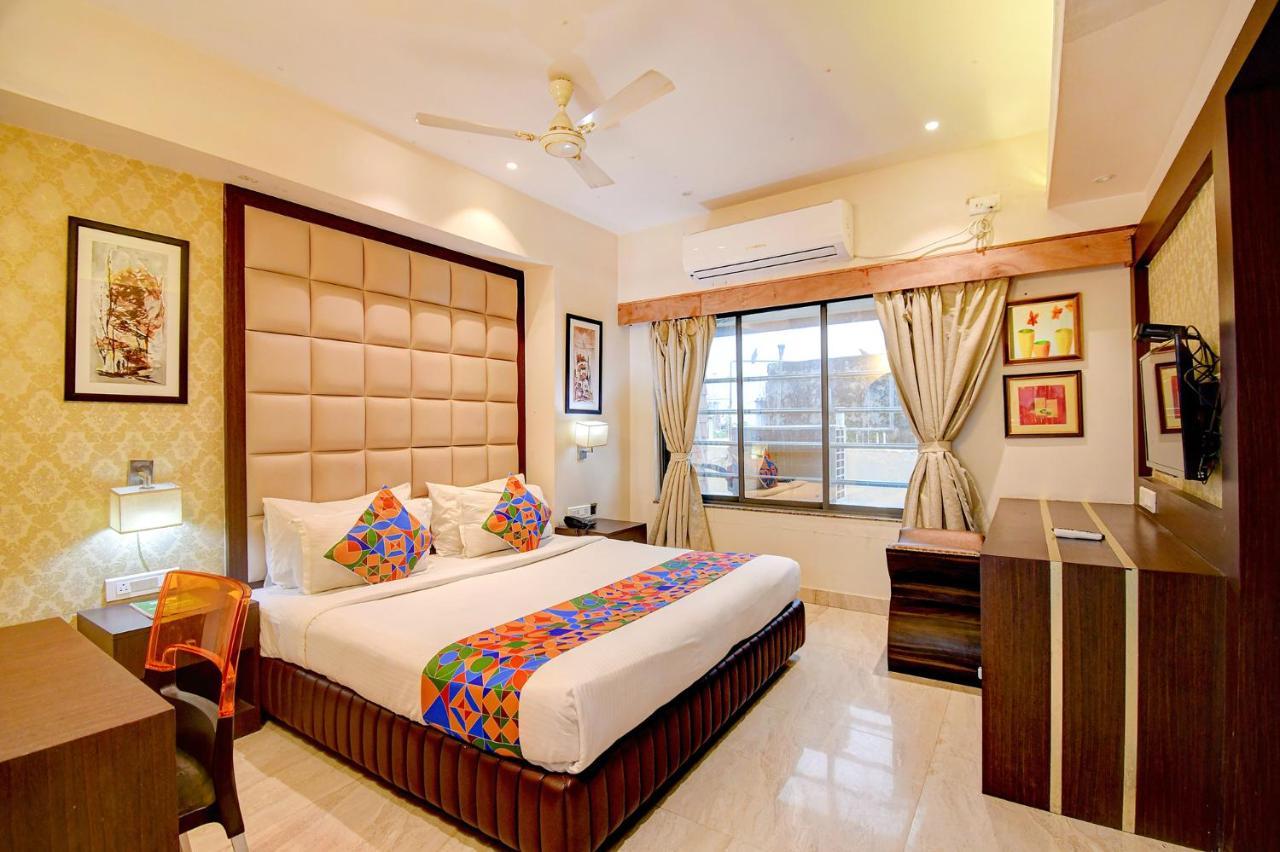 Hotel Radiant Kolkata Exterior photo