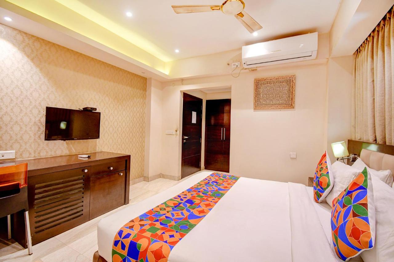 Hotel Radiant Kolkata Exterior photo